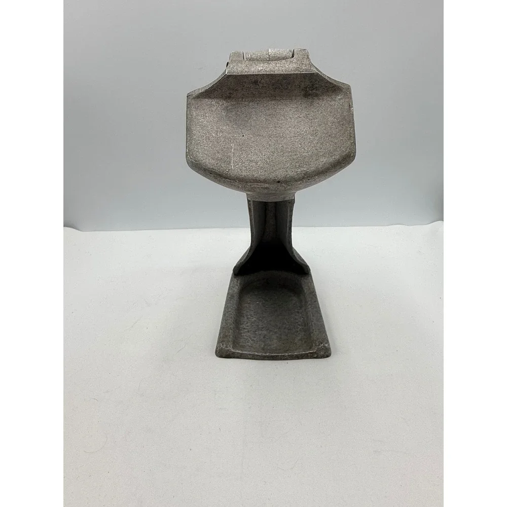 Jumbo Juicer Manual Citrus Press Silver  Cast Metal Hammered Finish